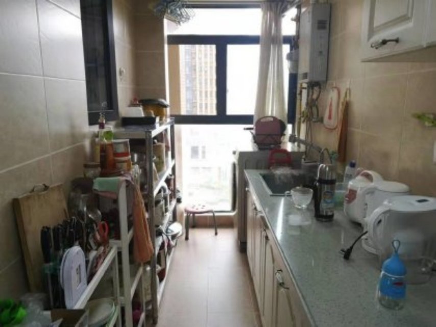 成都二手房-中间楼层精装套三拎包入住地铁出行户型方正-房源照片