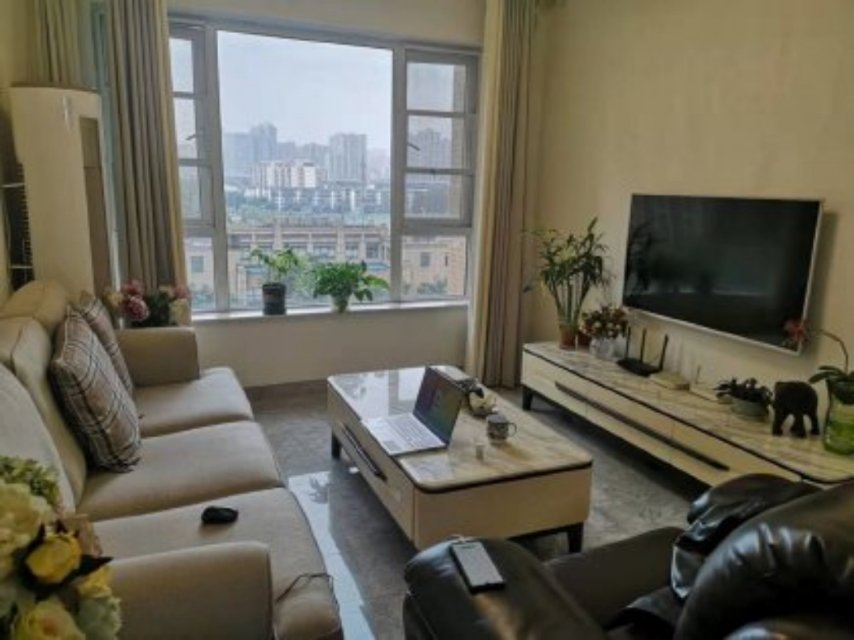 成都二手房-中间楼层精装套三拎包入住地铁出行户型方正-房源照片